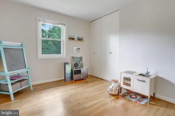 $4,175 | 8805 Menard Court, Alexandria, VA 22309