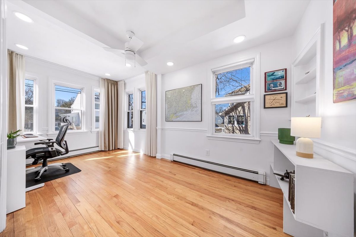 76 Fuller Road Weymouth, MA 02191 - Photo 17 of 26