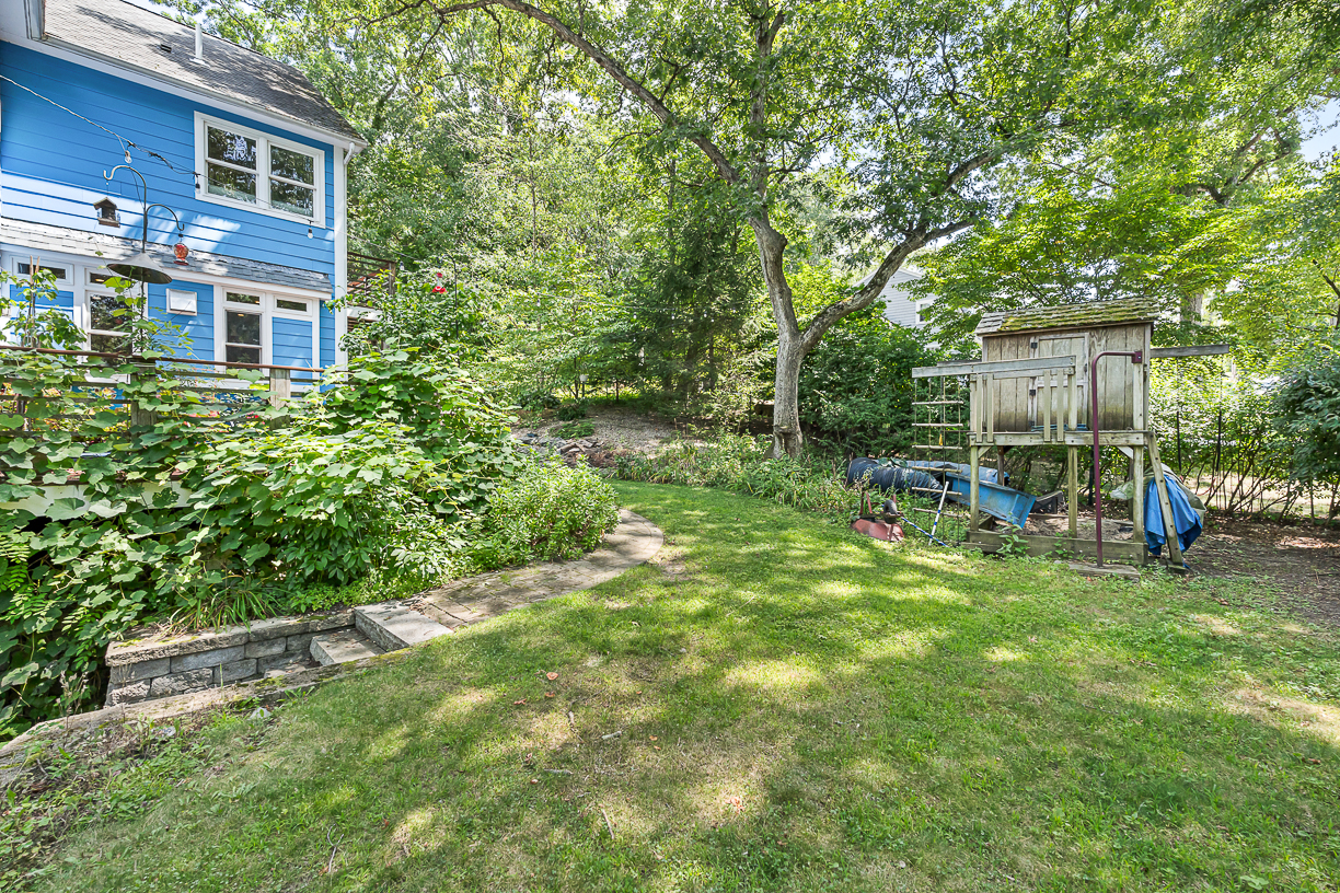 53 Sheridan Road Wellesley Hills, MA 02481 - Photo 66 of 75 Gallery Image 66