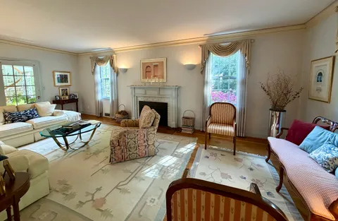 Contact Agent | 3325 Runnymede Place Northwest, Washington, DC 20015
