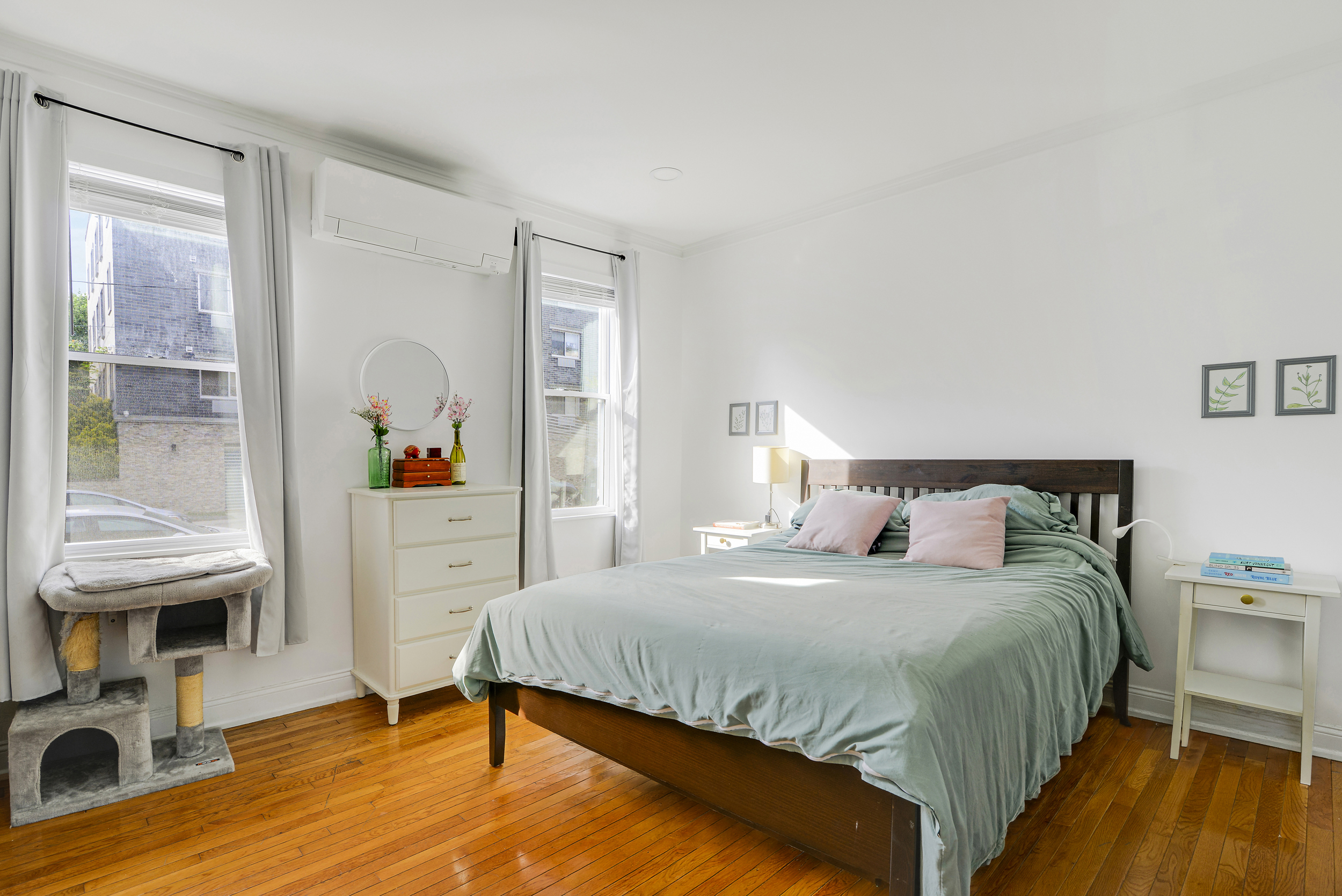 31-43 47th Street, Unit 1 Queens, NY 11103 - Photo 3 of 9