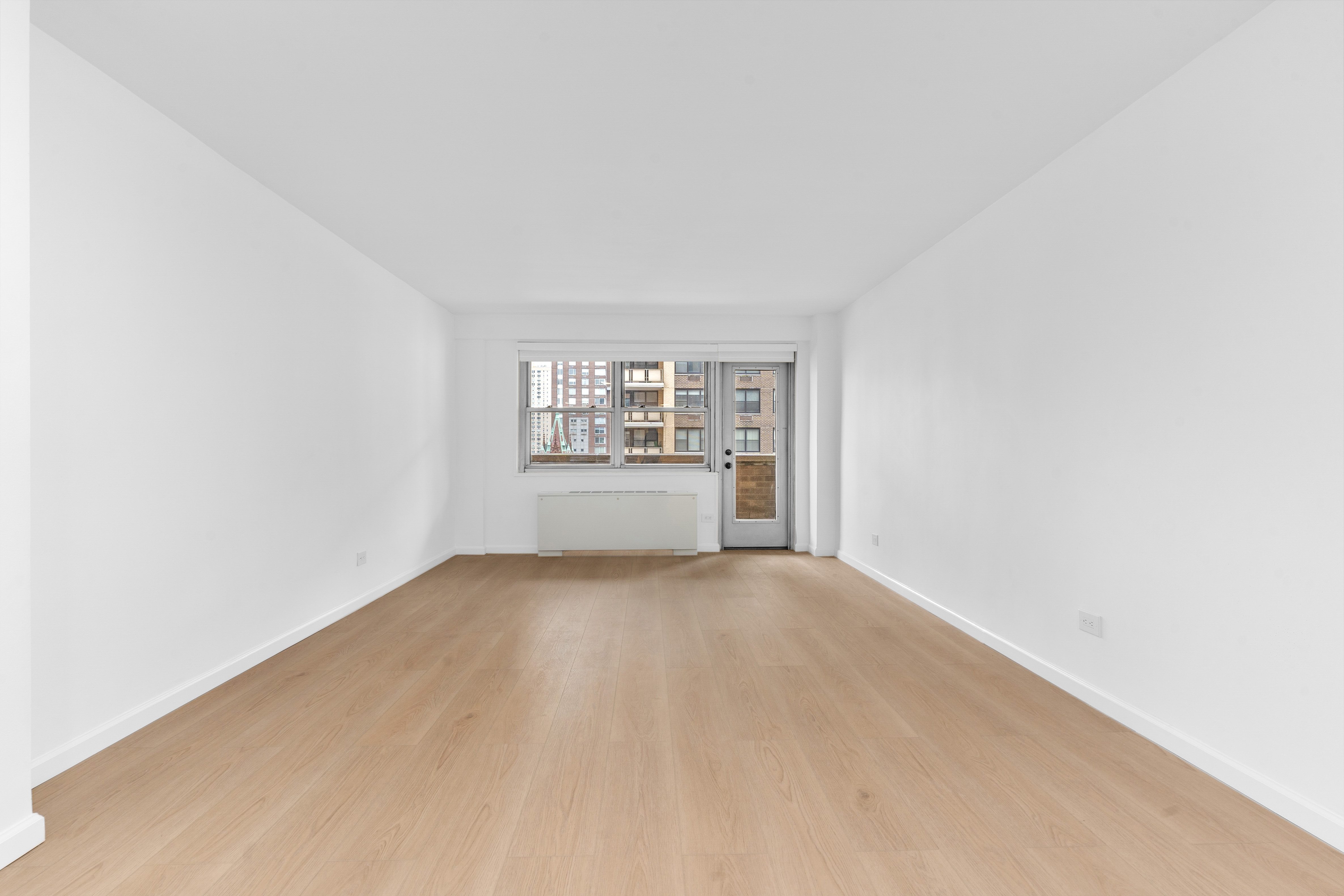 245 East 87th Street, Unit 14C Manhattan, NY 10128 - Photo 4 of 16