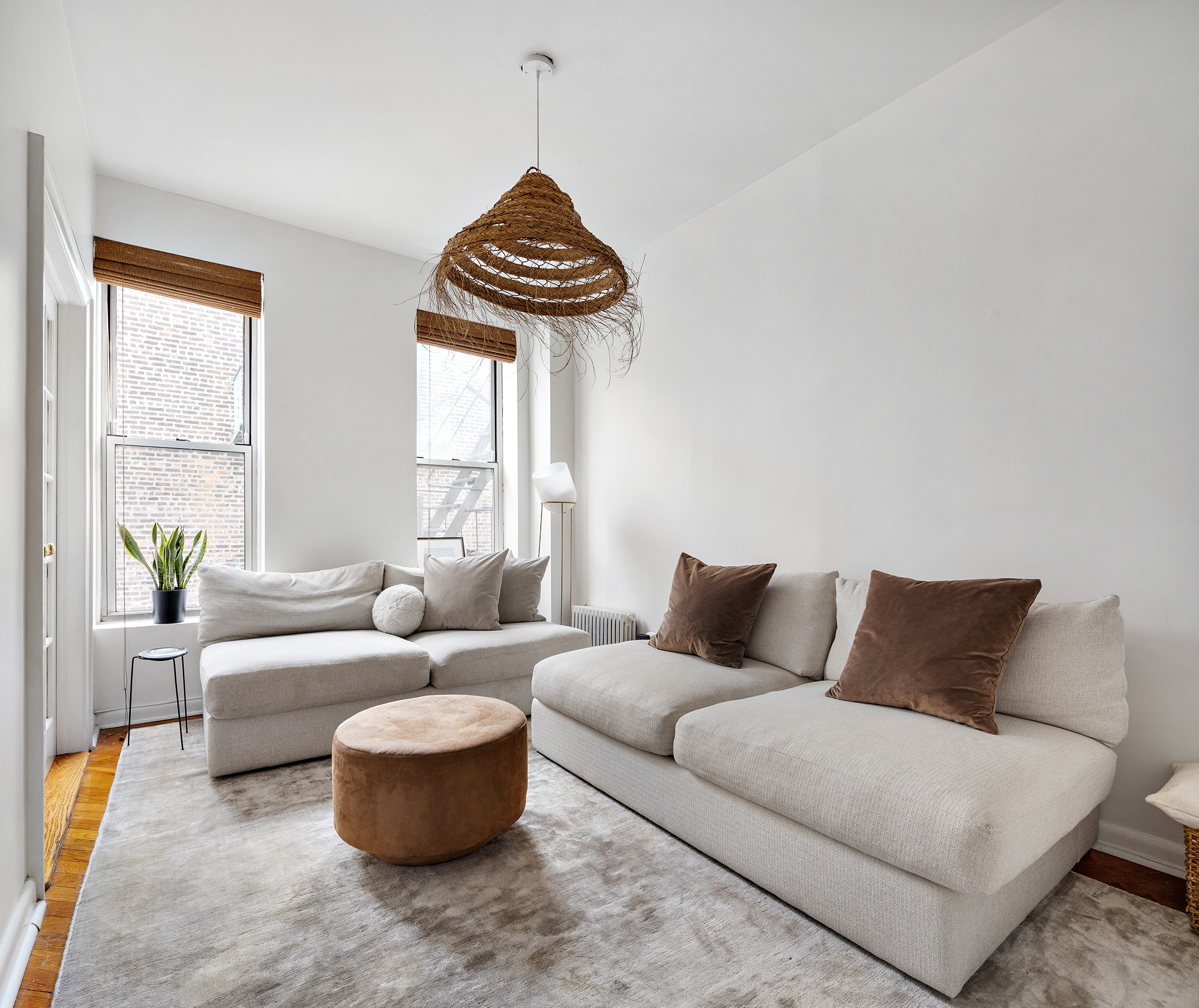 84 Charles Street, Unit 16 Manhattan, NY 10014 - Photo 2 of 7