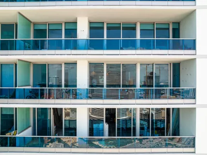 $975,000 | 200 Biscayne Blvd Way, Unit 4812, Miami, FL 33131