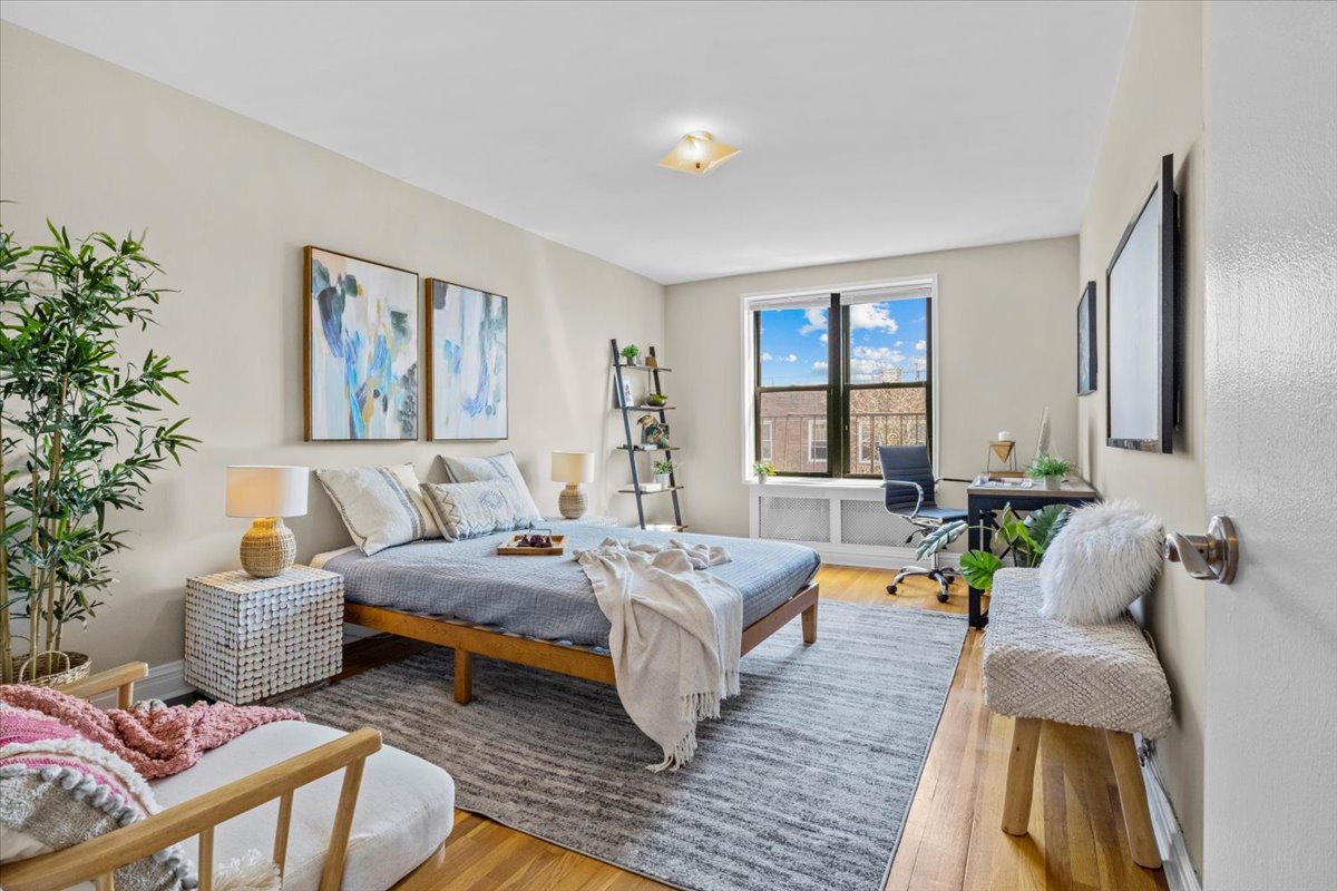 9511 Shore Road, Unit 604 Brooklyn, NY 11209 - Photo 17 of 29 Gallery Image 17