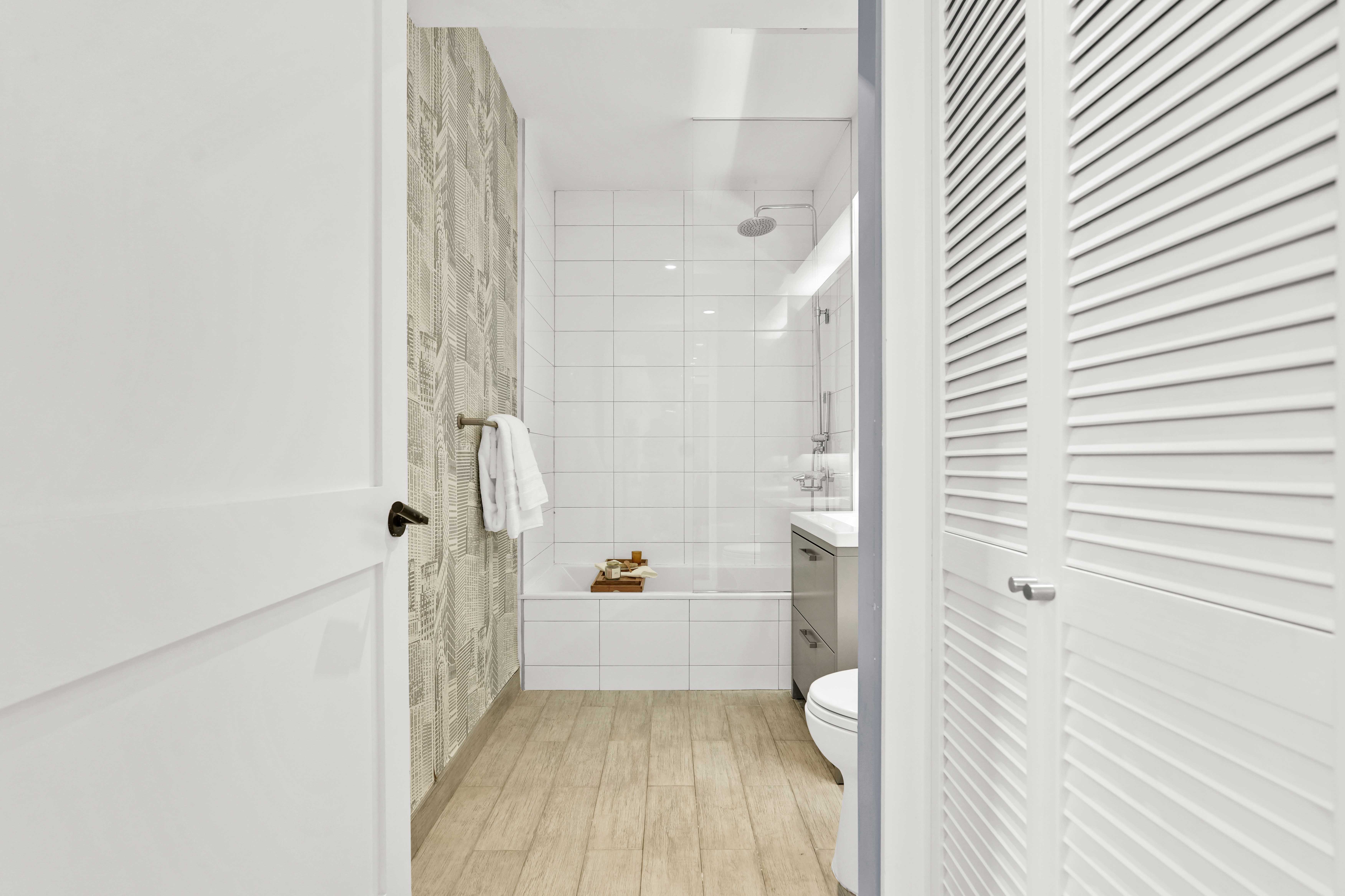 172 North 10th Street, Unit 3A Brooklyn, NY 11211 - Photo 18 of 34 Gallery Image 18