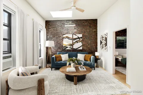 $895,000 | 467 Pacific Street, Unit 22 | Boerum Hill