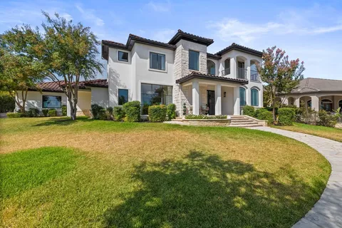 $2,099,000 | 34 Autumn Oaks Drive, The Hills, TX 78738