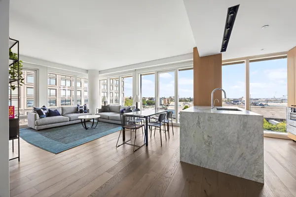 $2,195,000 | 50 Bridge Park Drive, Unit 7D | Brooklyn Heights