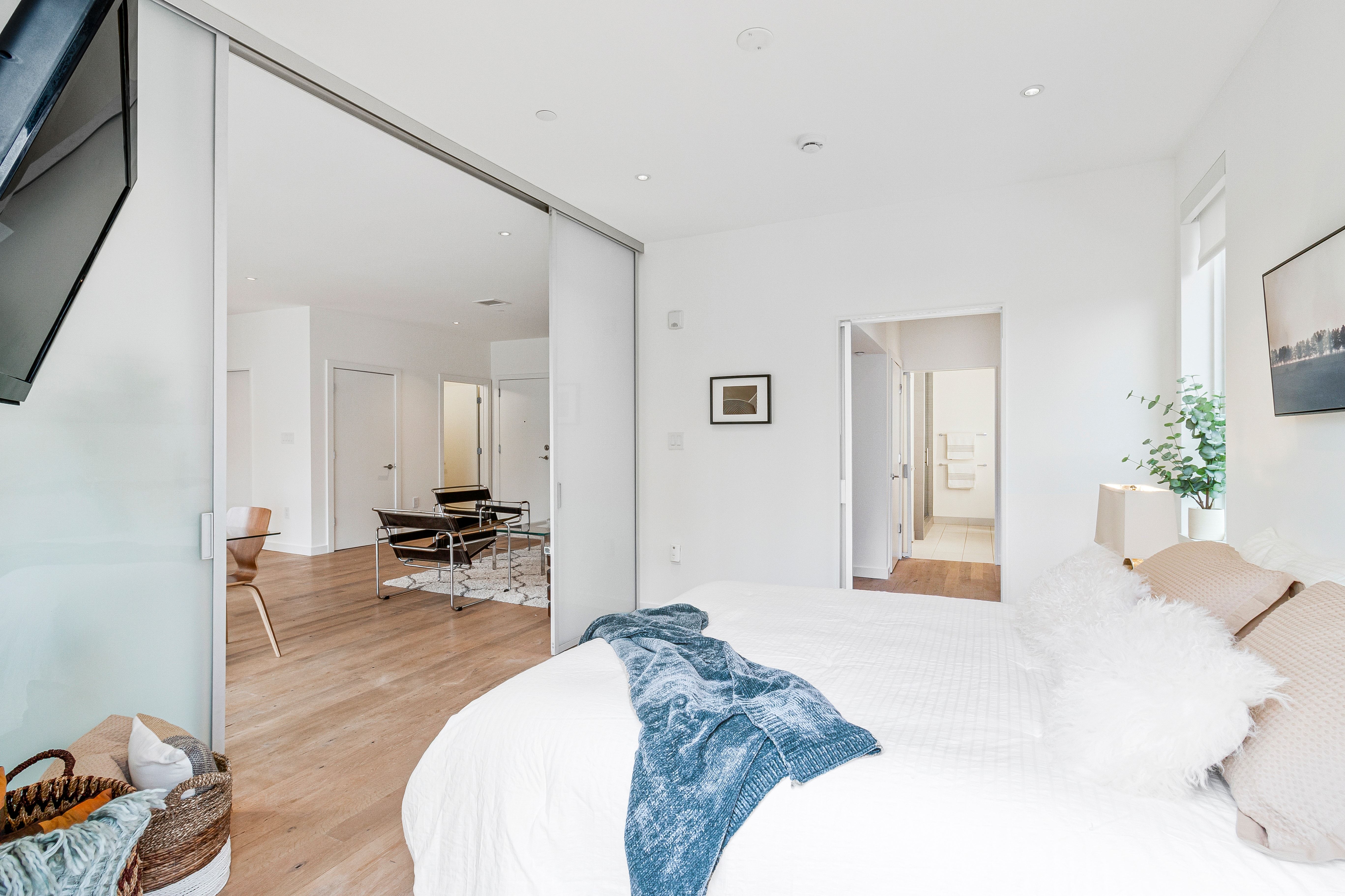 1932 9th Street Northwest, Unit R401 Washington, DC 20001 - Photo 11 of 32
