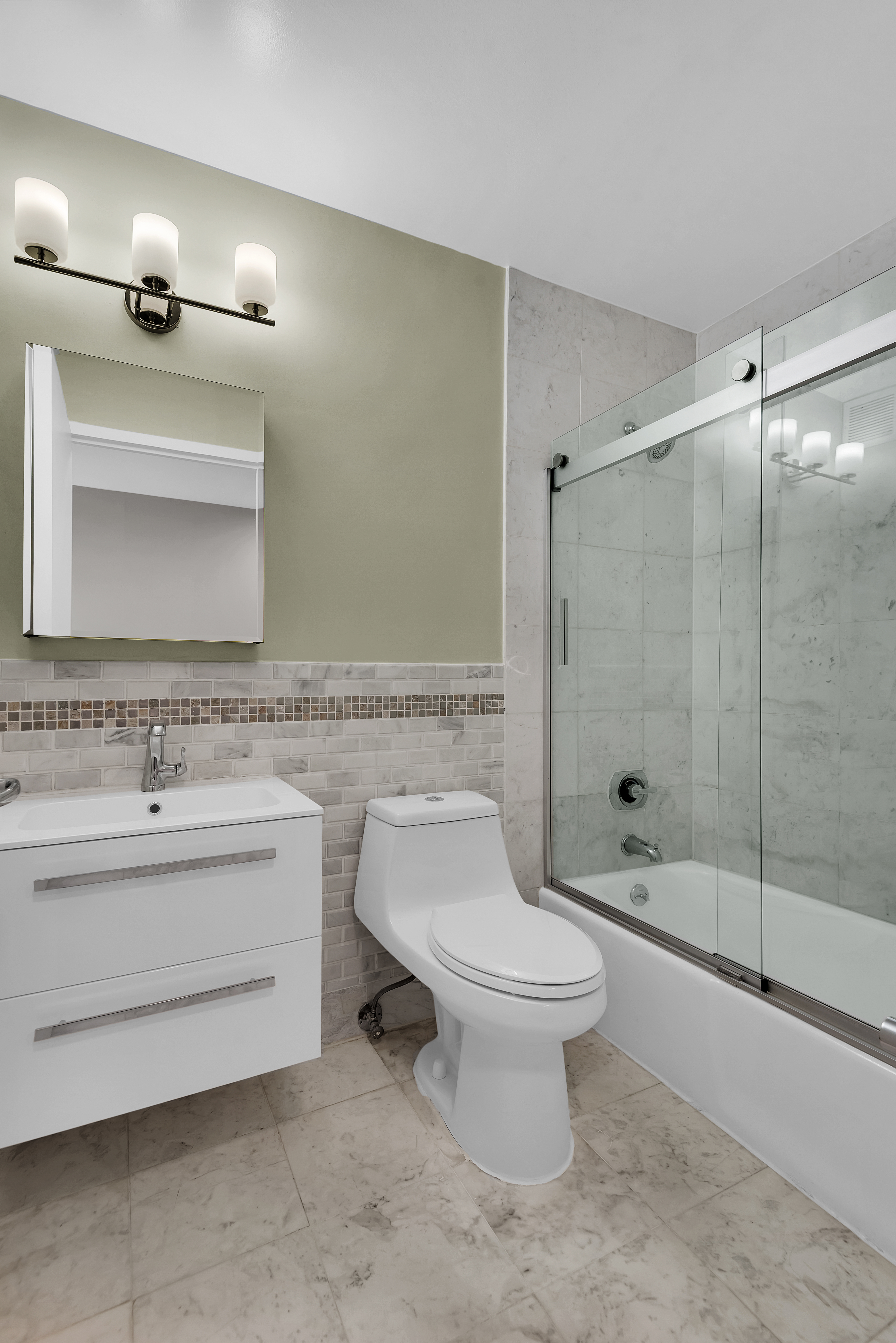2373 Broadway, Unit 922 Manhattan, NY 10024 - Photo 10 of 17