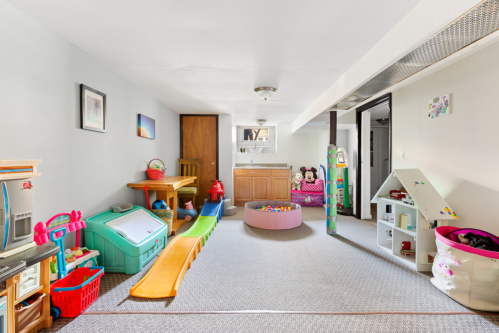 556 77th Street Brooklyn, NY 11209 - Photo 11 of 12