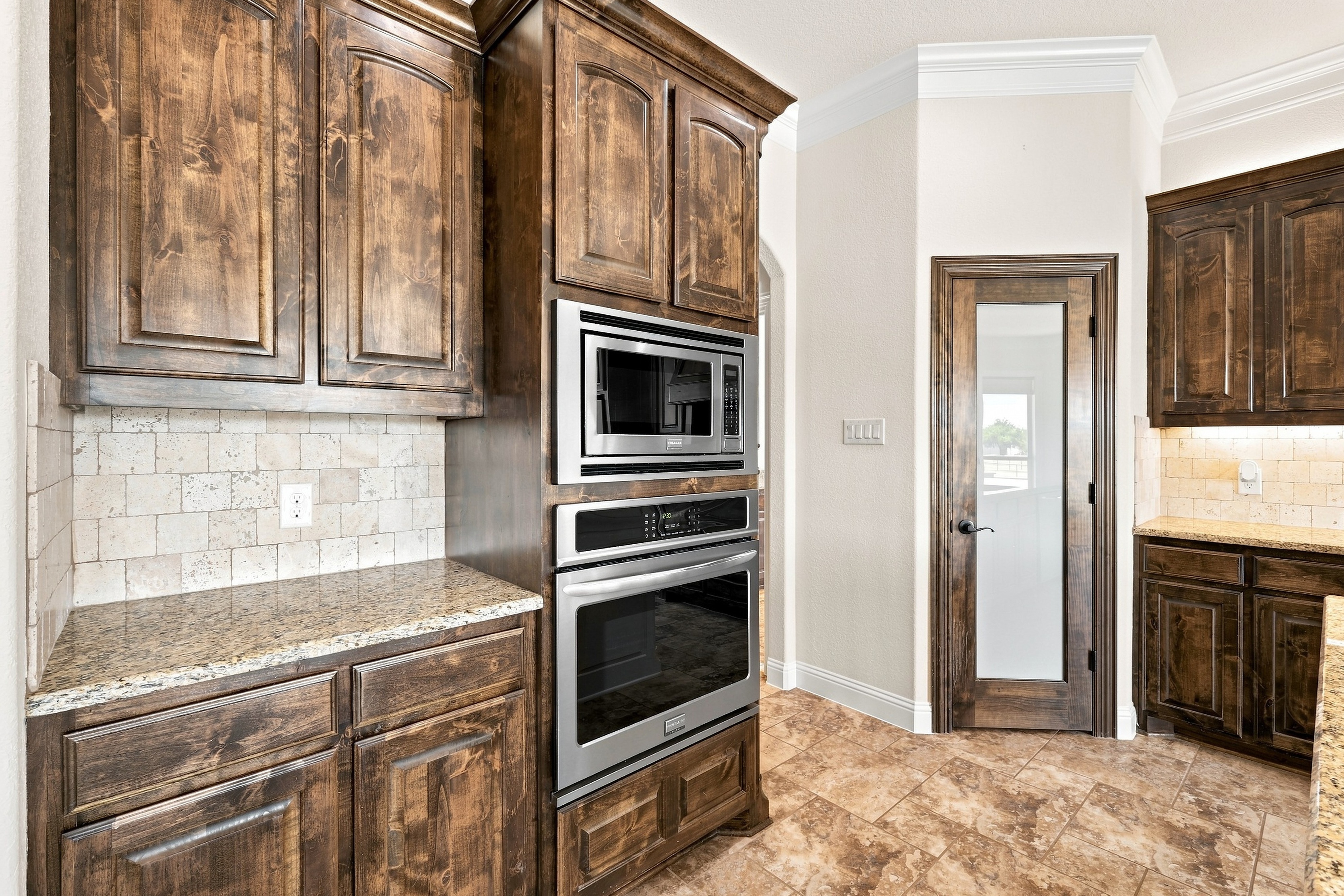 420 Hartley Way Azle, TX 76020 - Photo 19 of 68 Gallery Image 19