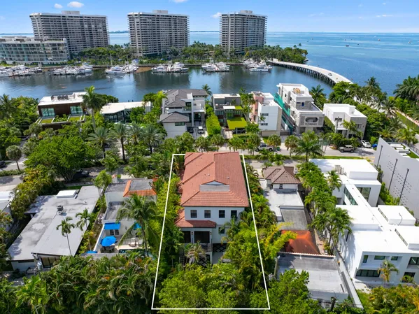 $6,495,000 | 1803 South Bayshore Lane, Miami, FL 33133