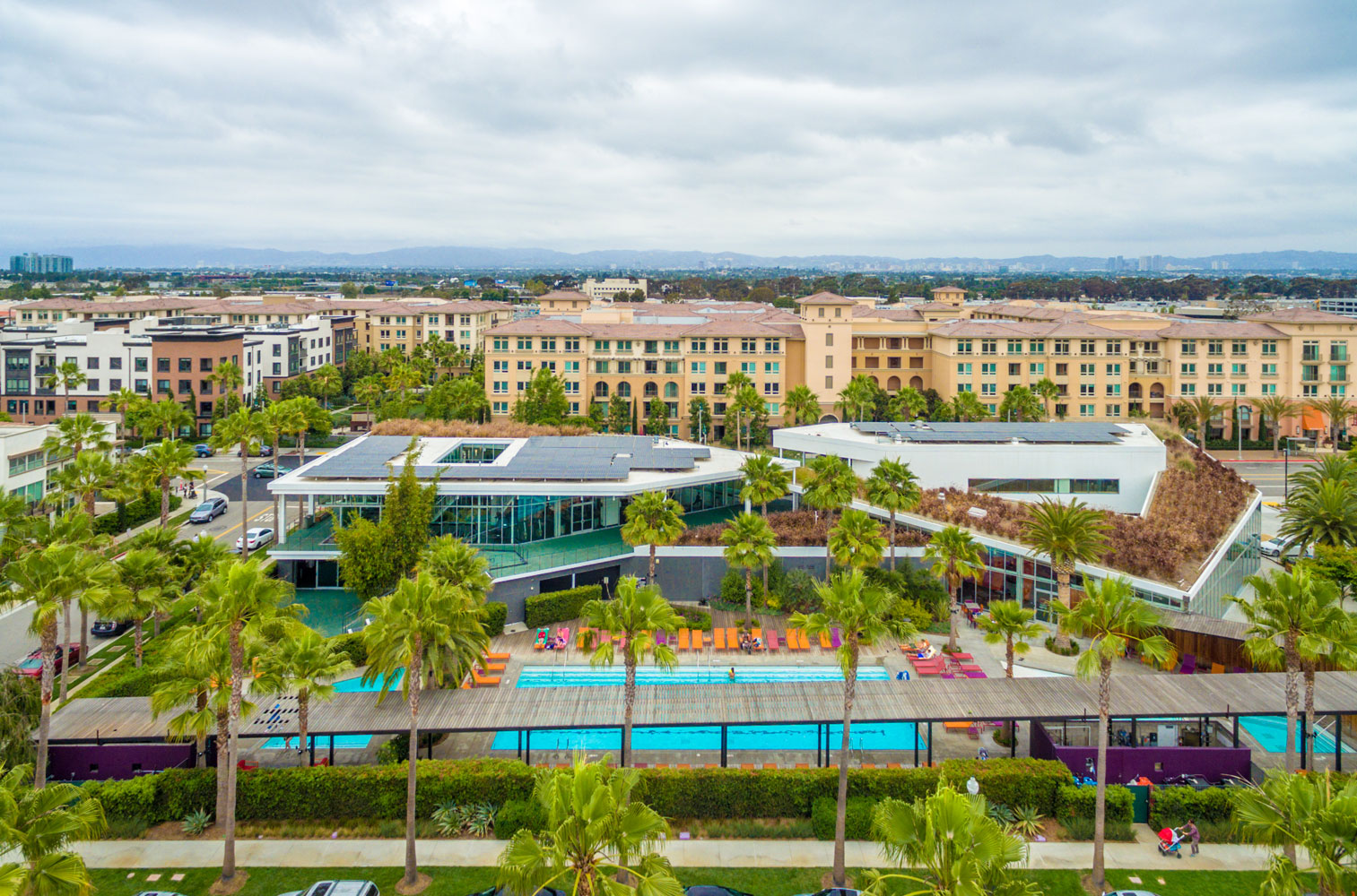 12963 West Runway Road Playa Vista, CA 90094 - Photo 24 of 39 a view of building with yard
