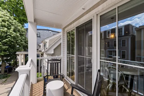 $905,000 | 38 P Street, Unit 1, South Boston, MA 02127
