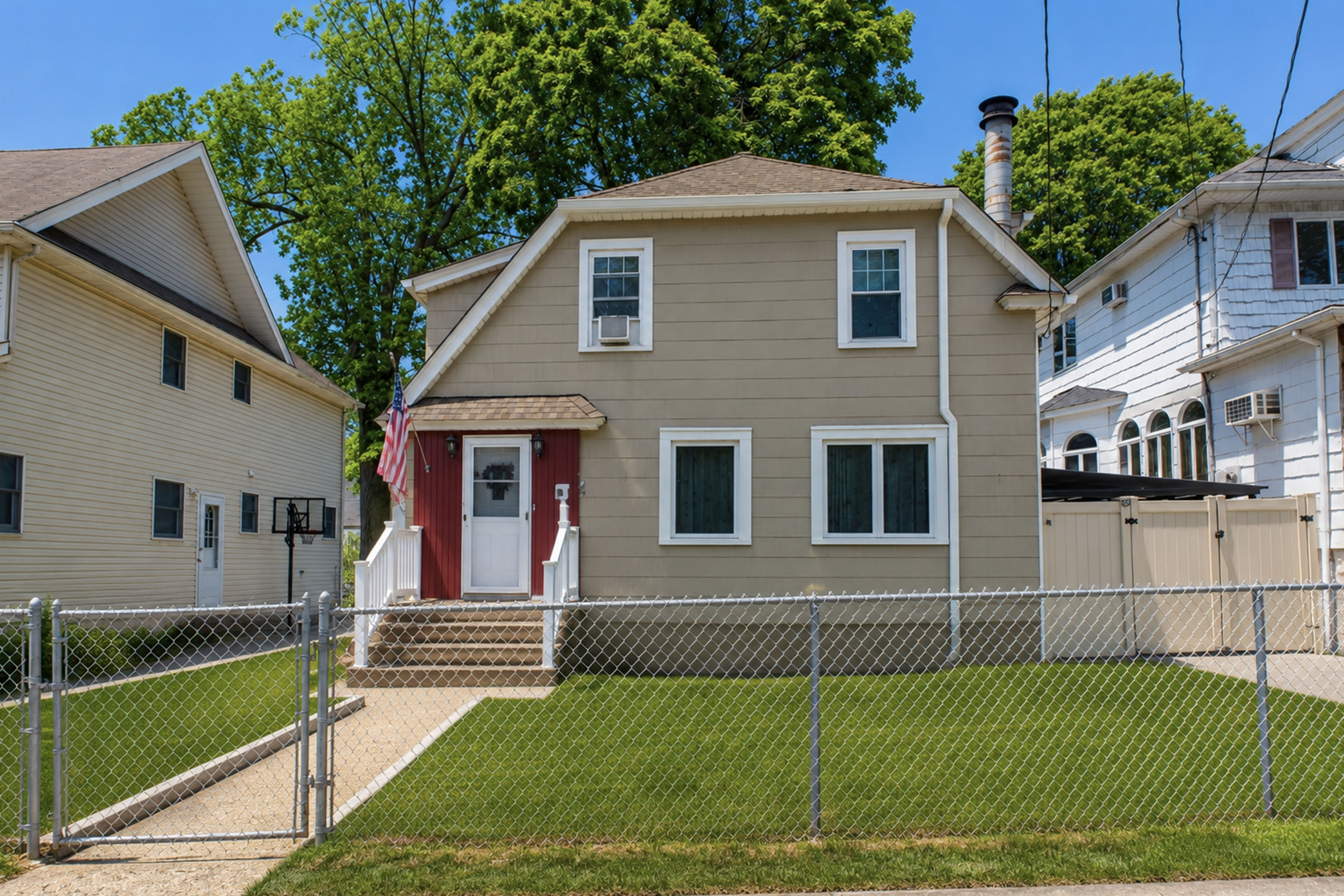 196 Prescott Avenue Staten Island, NY 10306 - Photo 23 of 28