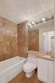 $1,650,000 | 250 West 90th Street, Unit 7H | Upper West Side