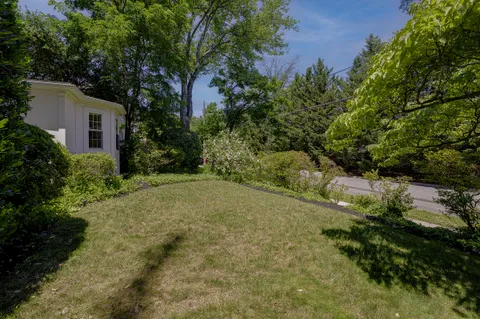$1,300,000 | 3905 Laird Place, Chevy Chase, MD 20815