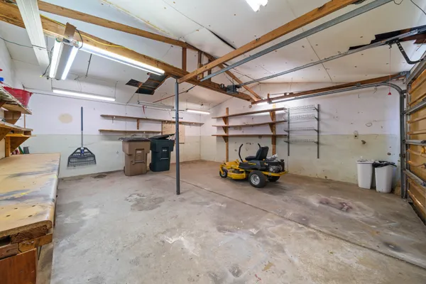 a view of a garage