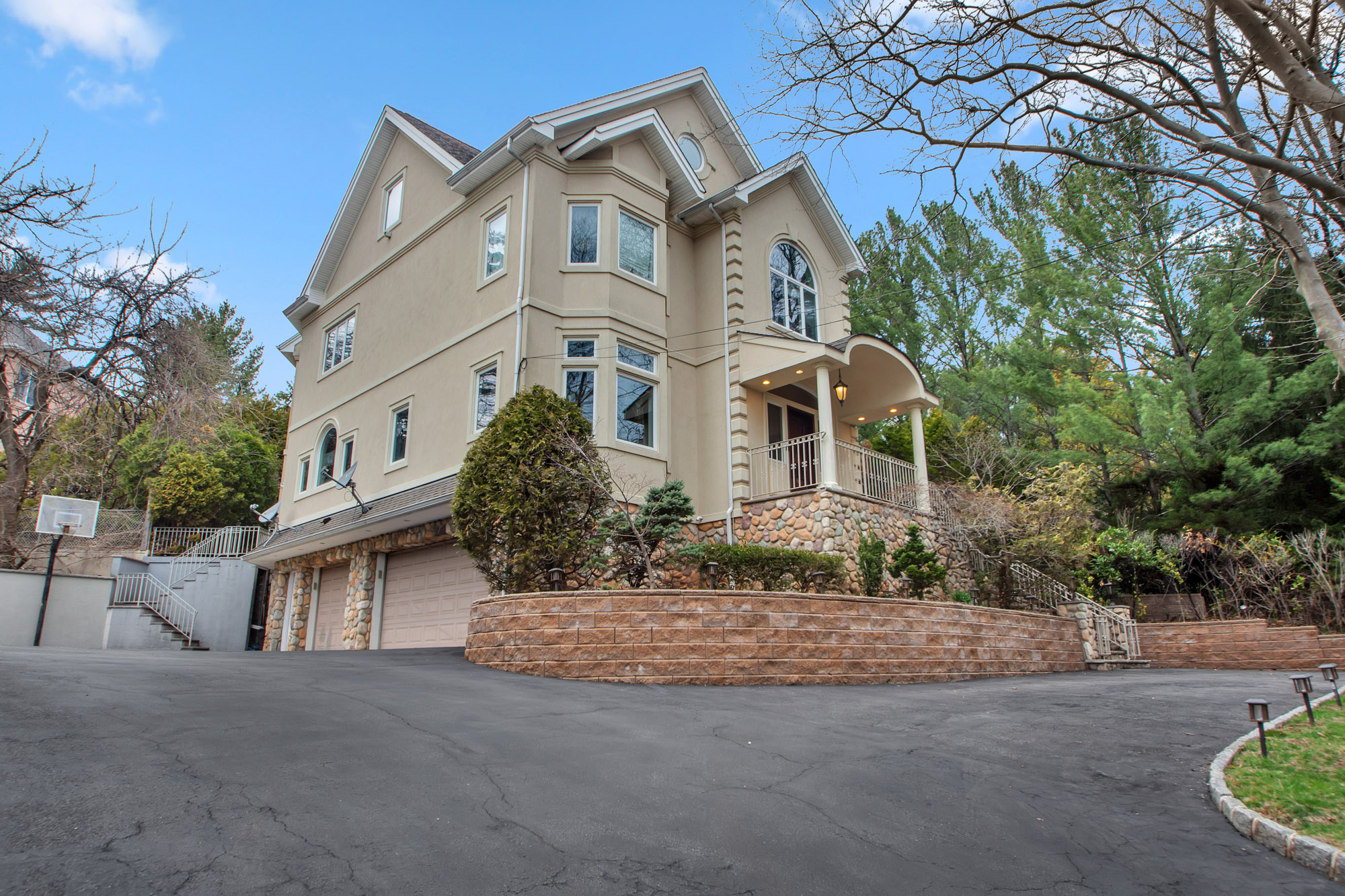 68 Circle Road Staten Island, NY 10304 - Photo 37 of 38 front view of a house with a street