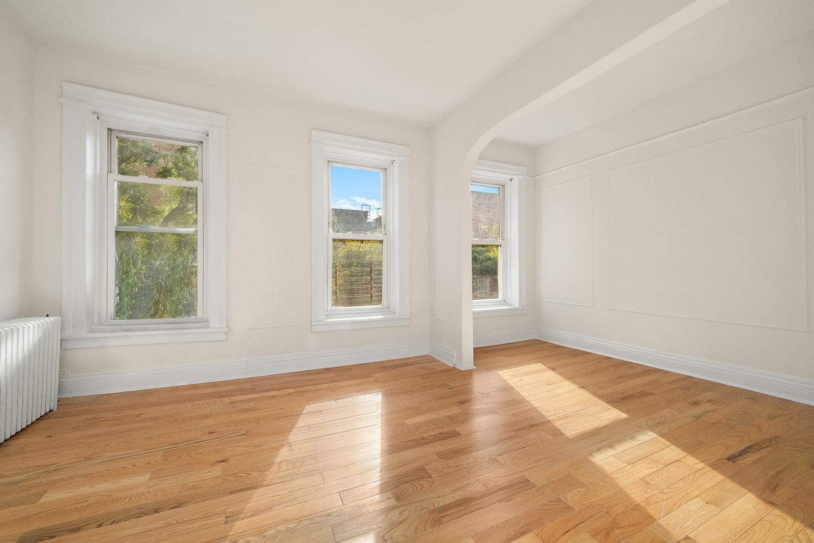 439 Union Street, Unit 3 Brooklyn, NY 11231 - Photo 2 of 9 a view of an empty room with a window