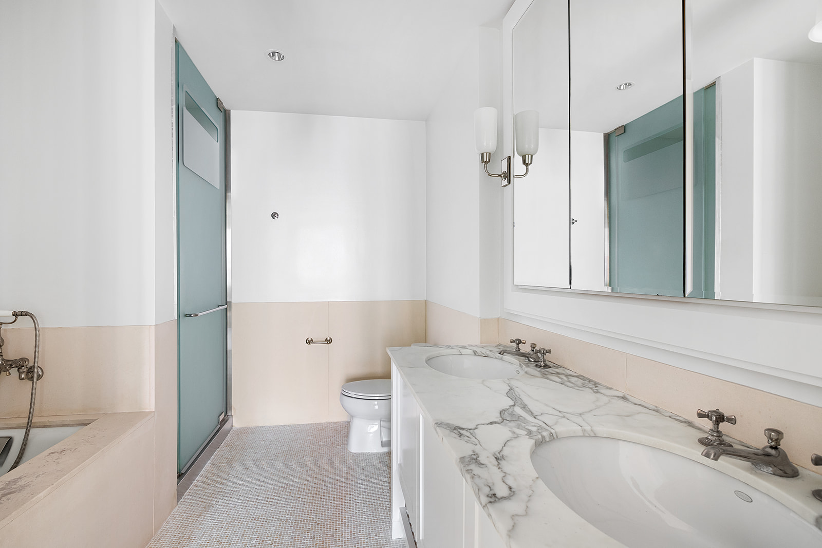 92 Laight Street, Unit 4J Manhattan, NY 10013 - Photo 5 of 9