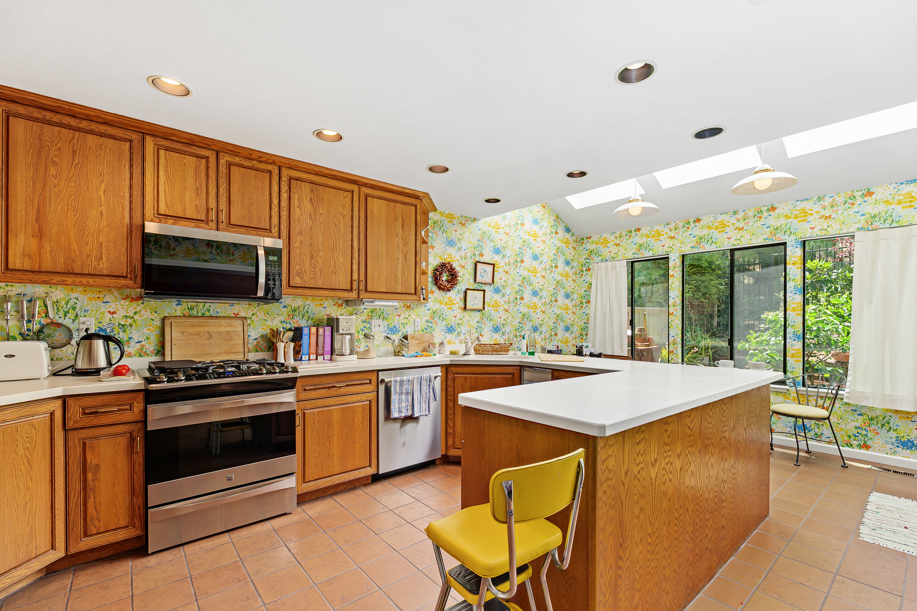 8 Elf Owl Court Novato, CA 94949 - Photo 13 of 50