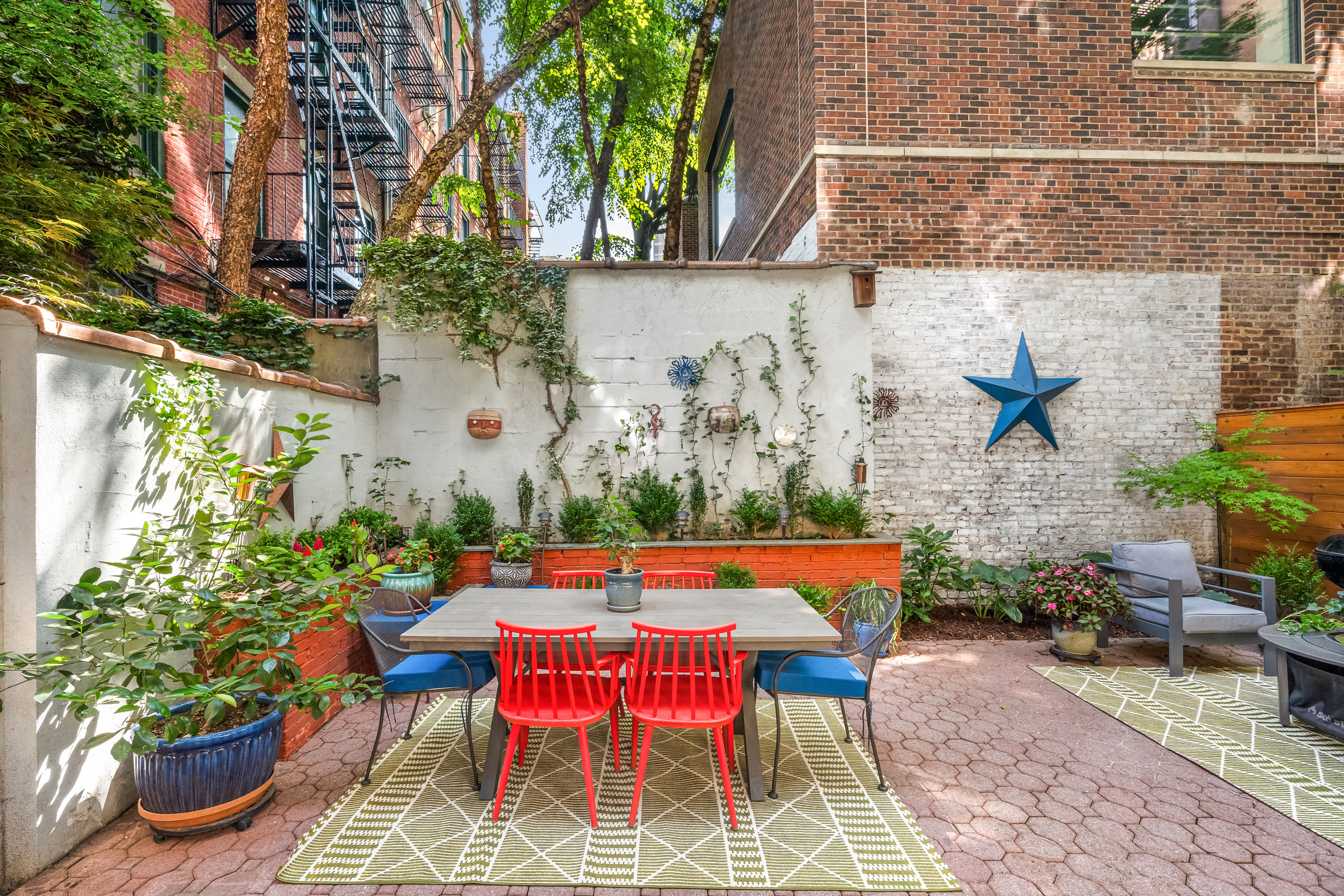 92 Horatio Street, Unit 1J Manhattan, NY 10014 - Photo 14 of 17