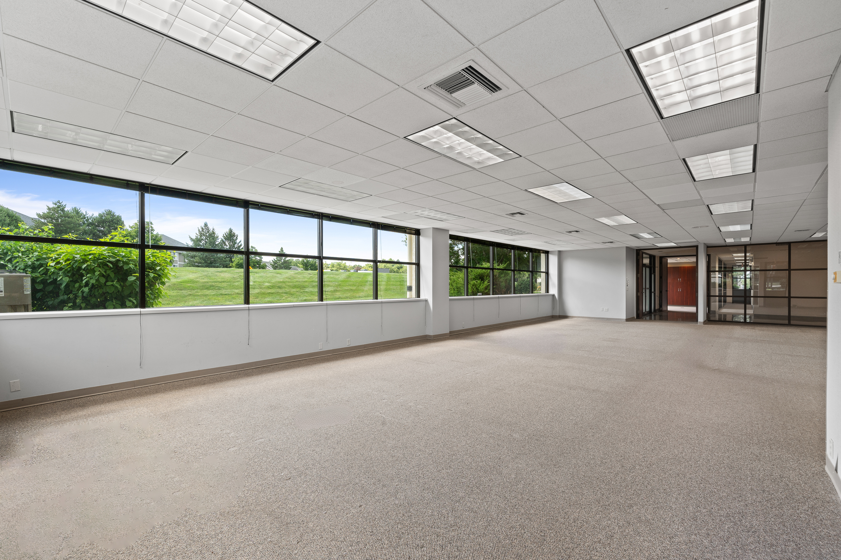 751 Geneva Parkway North, Unit SUITES 1 Lake Geneva, WI 53147 - Photo 27 of 40 Gallery Image 27