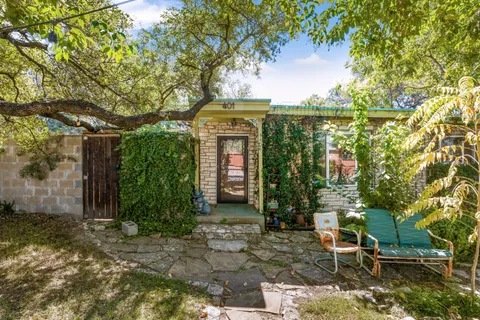 $1,180,000 | 401 West Live Oak Street, Austin, TX 78704