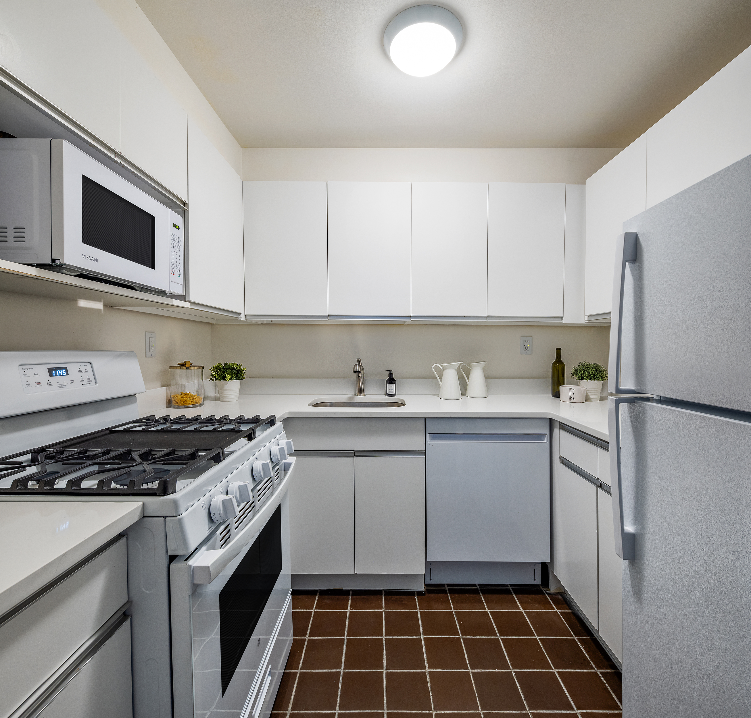 30 West 74th Street, Unit 2D Manhattan, NY 10023 - Photo 10 of 14