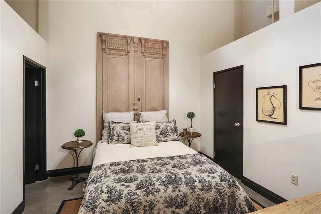 $229,000 | 920 Poeyfarre Street, Unit 133, New Orleans, LA 70130