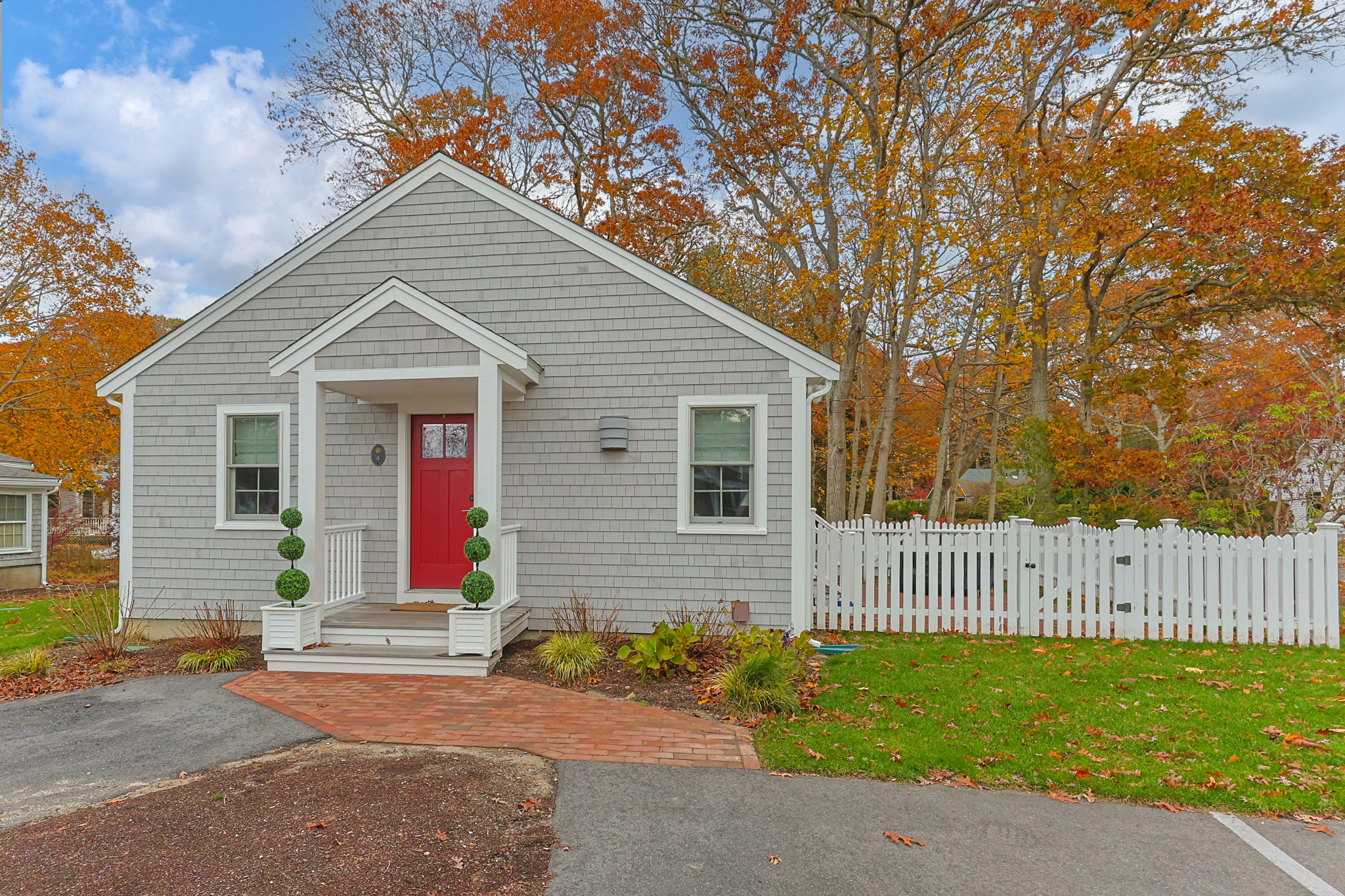 16 2nd Avenue, Unit 4 Osterville, MA 02655 - Photo 3 of 37