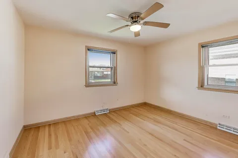 $499,900 | 8618 West Leland Avenue, Chicago, IL 60656