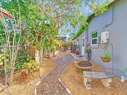 $630,000 | 381 Northeast 42nd Street, Oakland Park, FL 33334