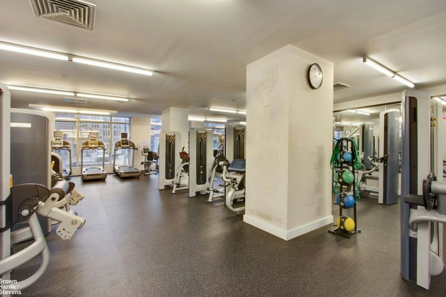 22 North 6th Street, Unit 23E Brooklyn, NY 11249 - Photo 7 of 10 a view of a room with gym equipment