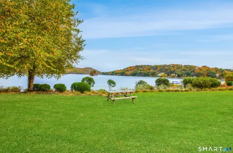 $750,000 | 16 Hayestown Road, Unit D303, Danbury, CT 06811