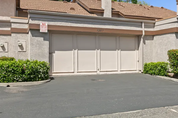 $449,000 | 1207 Touchstone Lane, Santa Maria, CA 93454