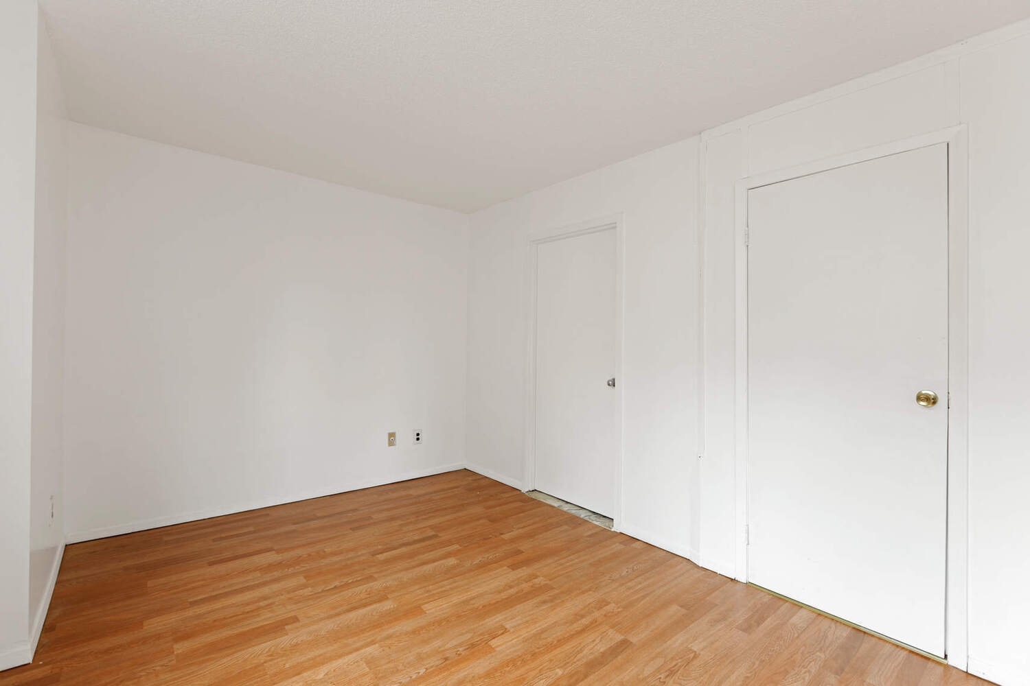 376 Broadway, Unit 6F Manhattan, NY 10013 - Photo 11 of 17 a view of empty room