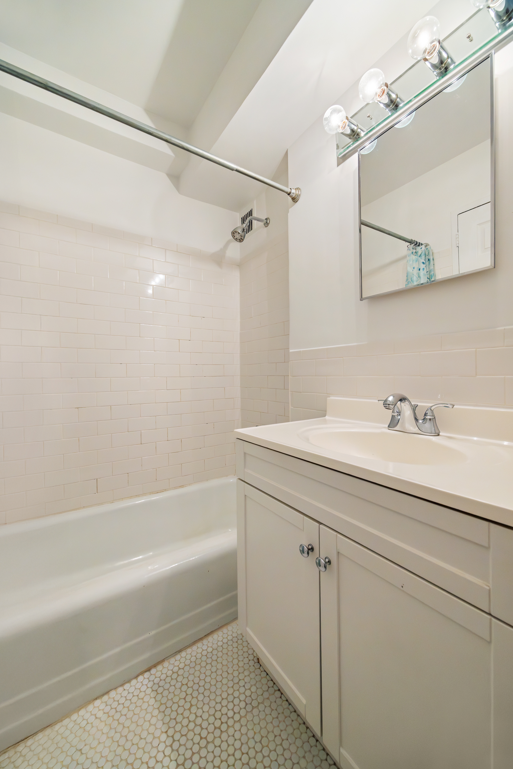 310 Lexington Avenue, Unit 4E Manhattan, NY 10016 - Photo 6 of 7