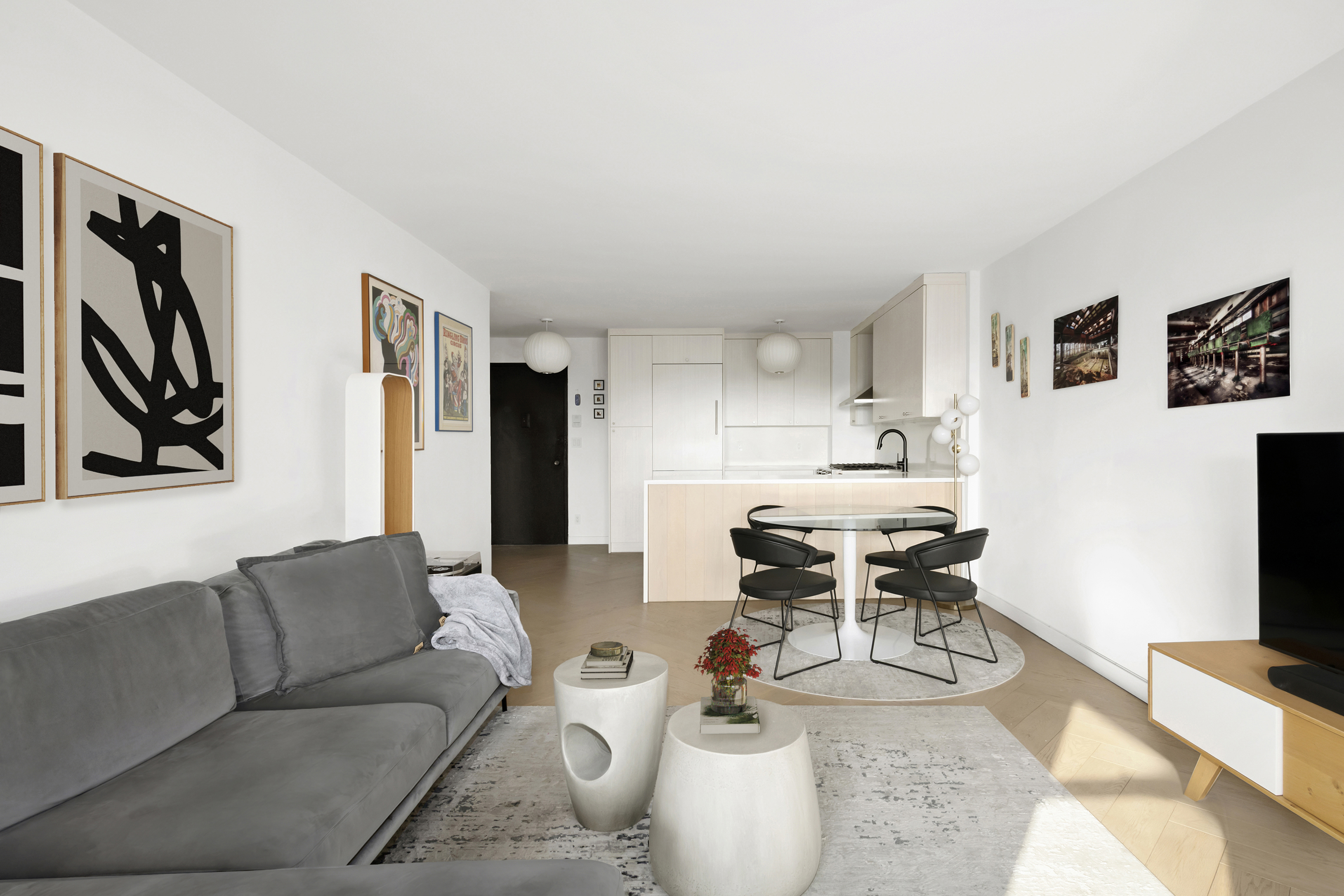 145 East 15th Street, Unit 10T Manhattan, NY 10003 - Photo 3 of 8