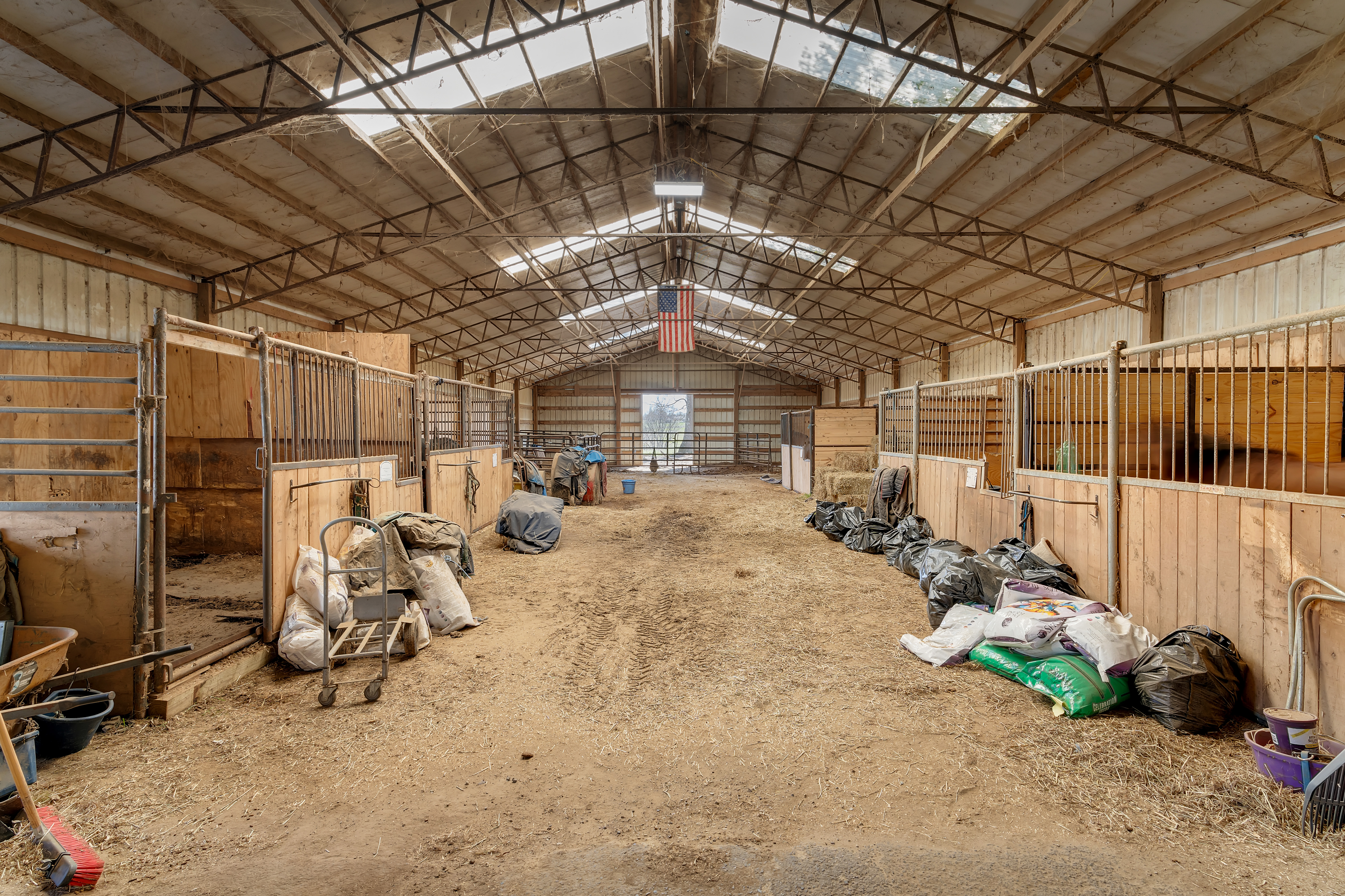 2073 Harpo Road Manchester, TN 37355 - Photo 27 of 45 a view of a room with gym equipment