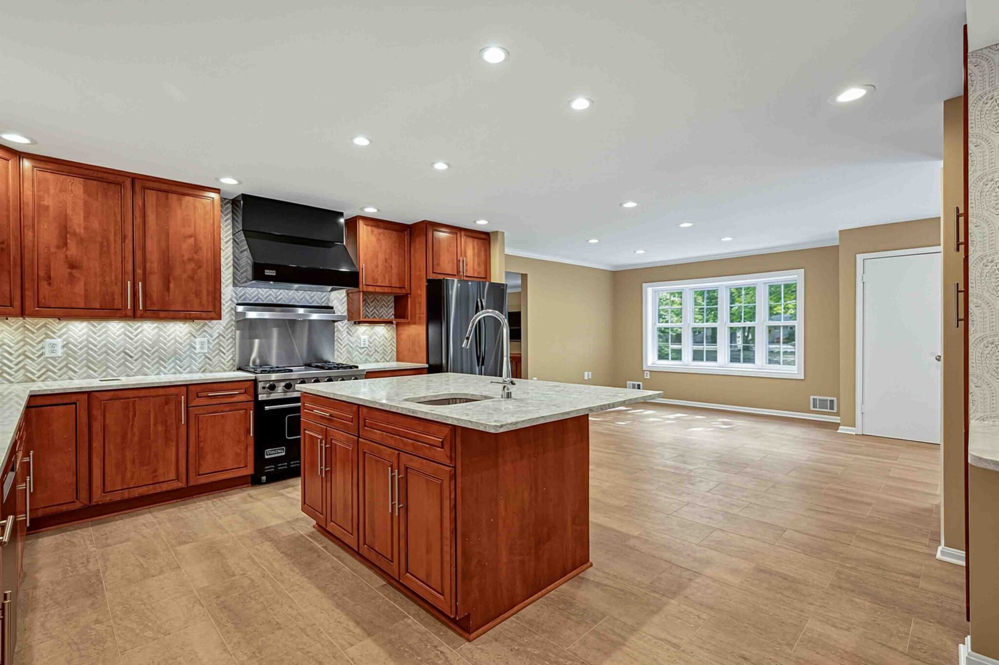 5124 Clinton Road Alexandria, VA 22312 - Photo 14 of 84 Gallery Image 14