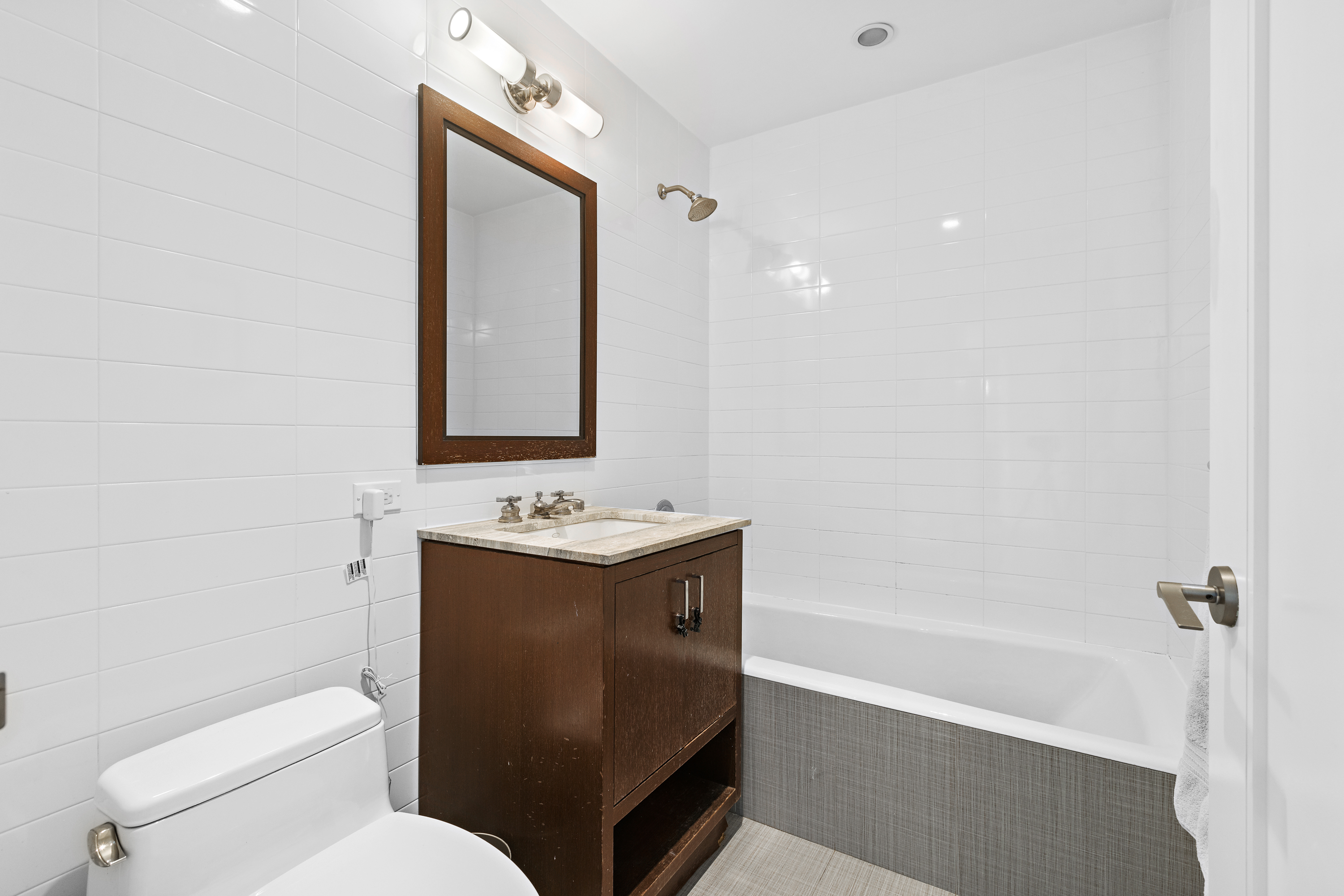 100 Riverside Boulevard, Unit 25B Manhattan, NY 10069 - Photo 9 of 12 Gallery Image 9