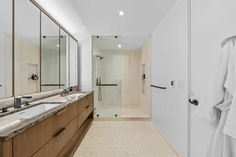 $12,000 | 543 West 122nd Street, Unit 19C | Morningside Heights