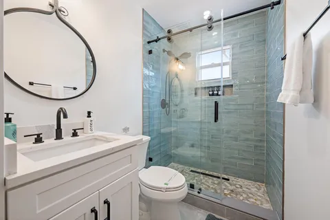 $699,900 | 717 Macy Street, West Palm Beach, FL 33405