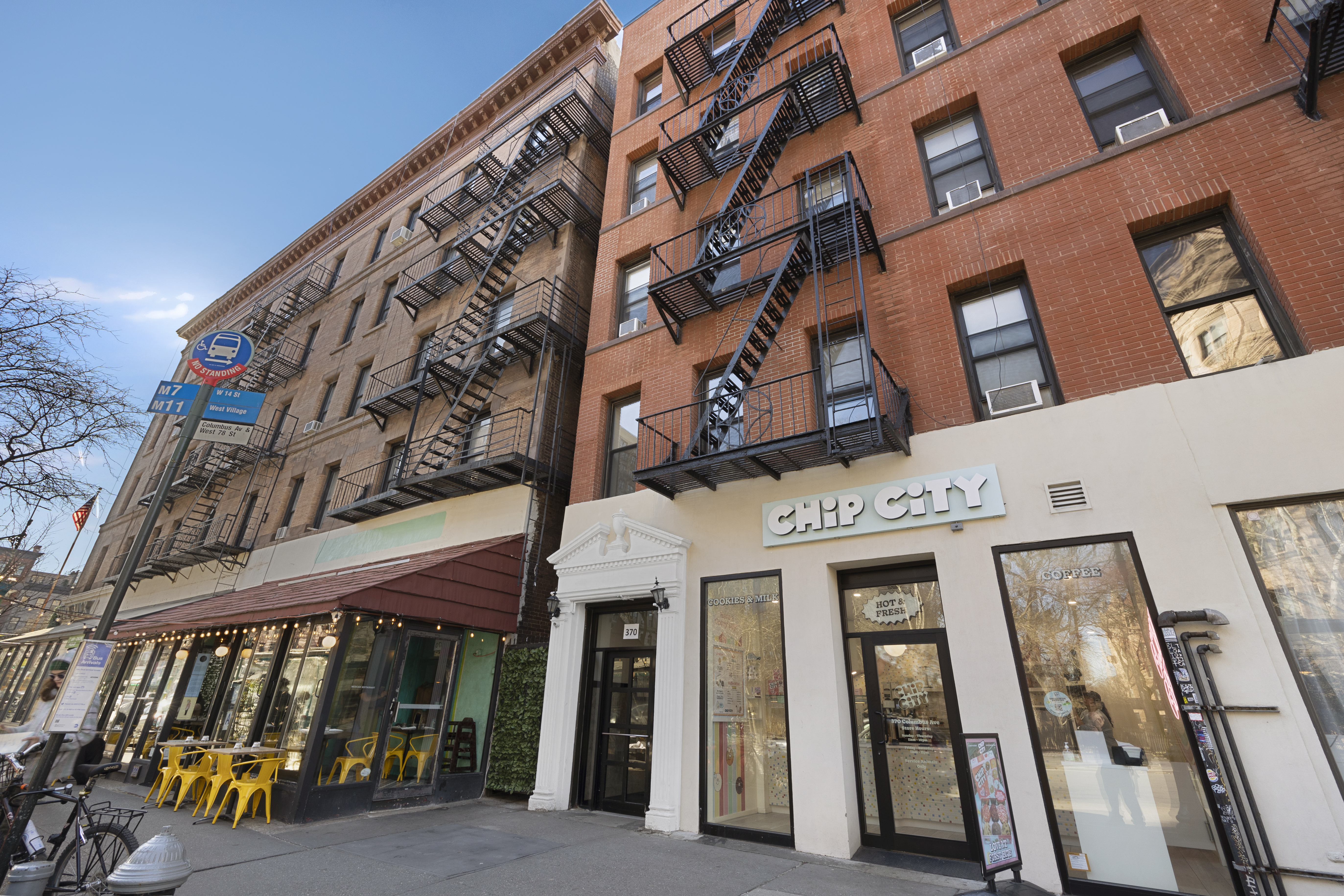 370 Columbus Avenue, Unit 5D Manhattan, NY 10024 - Photo 7 of 10 a view of a building with a large windows