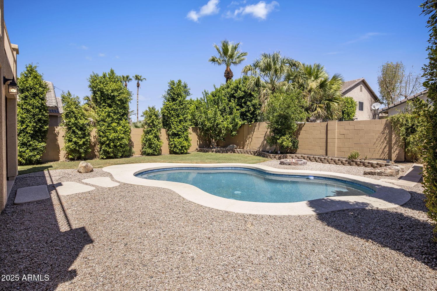 14274 West Weldon Avenue Goodyear, AZ 85395 - Photo 7 of 37