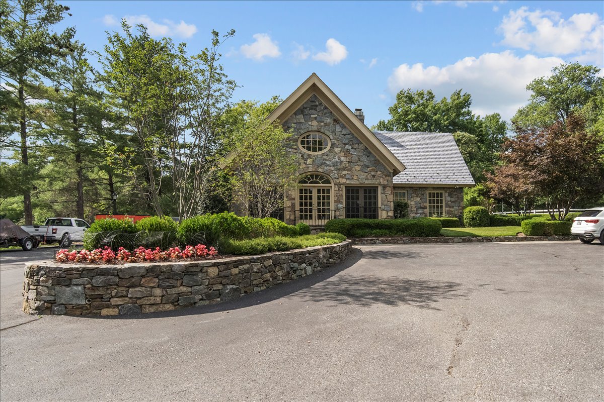 8413 Rapley Ridge Lane Potomac, MD 20854 - Photo 78 of 83